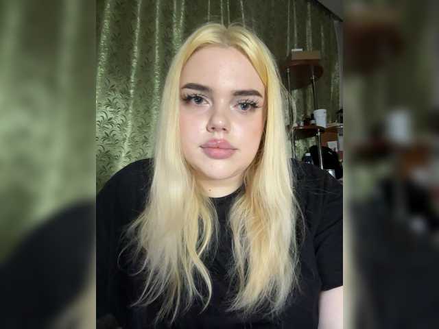 VXETU live cam on BongaCams