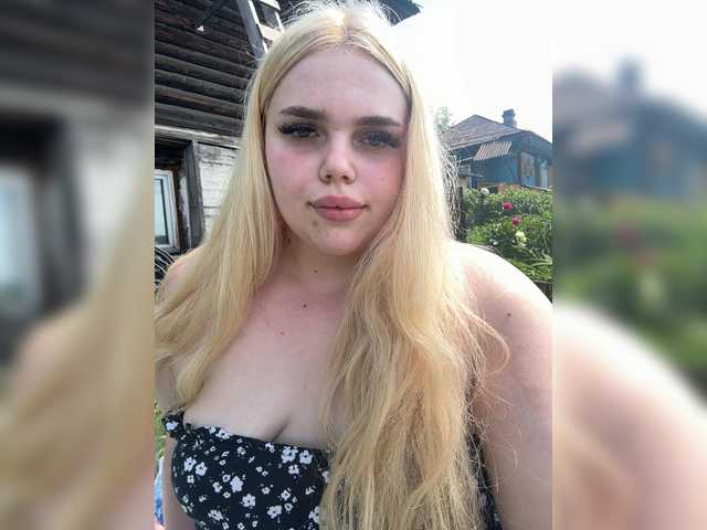 VXETU live cam on BongaCams