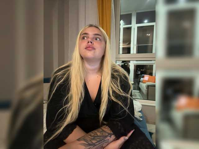 VXETU live cam on BongaCams