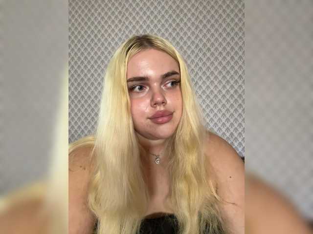 VXETU live webcam show