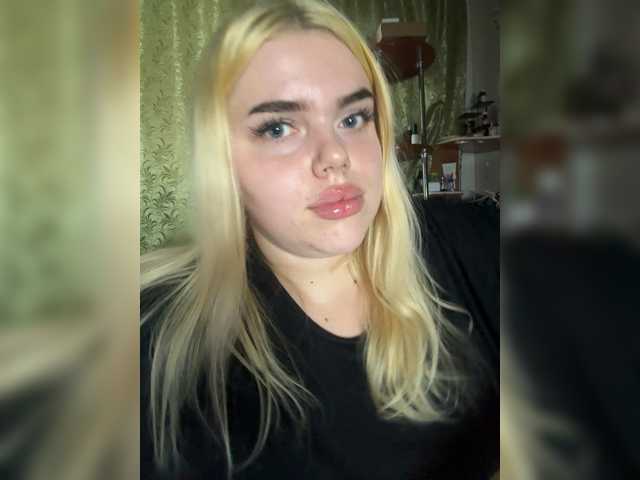 VXETU live cam on BongaCams