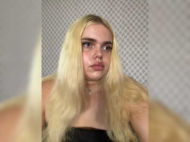 VXETU live webcam show
