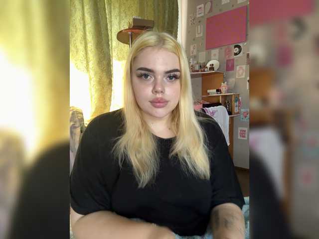 VXETU live cam on BongaCams