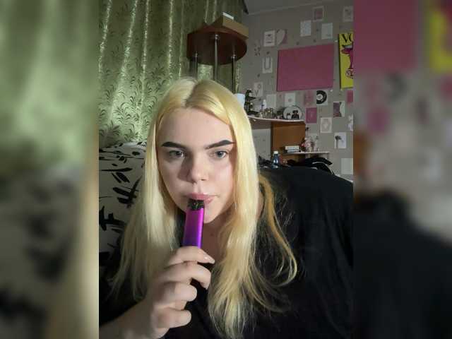 VXETU live cam on BongaCams