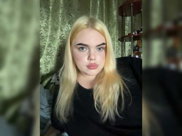 VXETU live cam on BongaCams