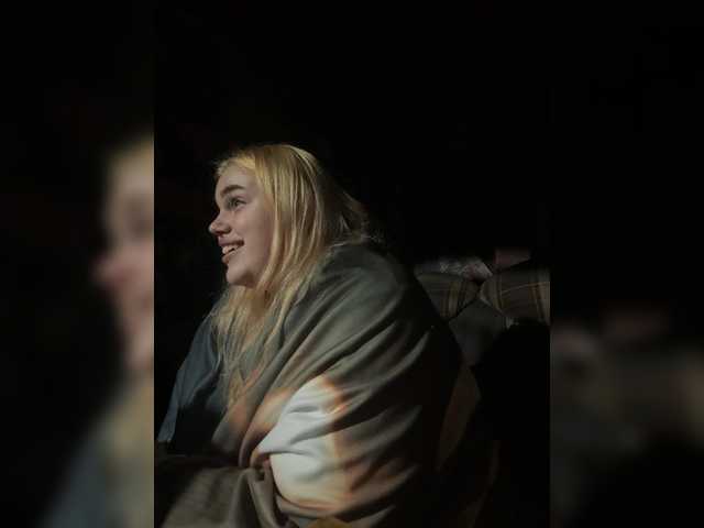 VXETU's BongaCams show and profile