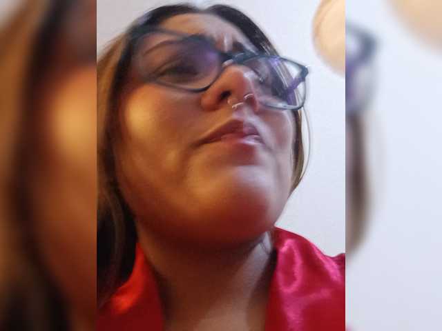 AlannaRousse live cam on BongaCams