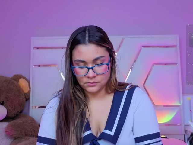AlannaRousse live webcam show
