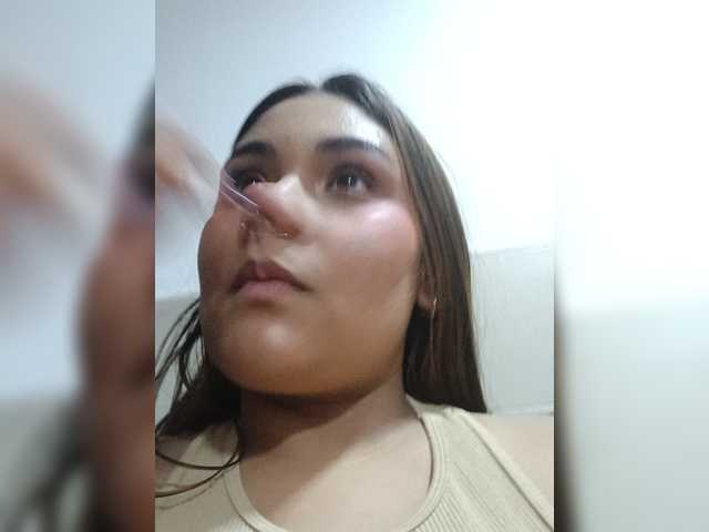 AlannaRousse live cam on BongaCams