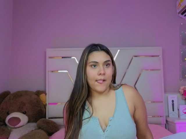 AlannaRousse live webcam show