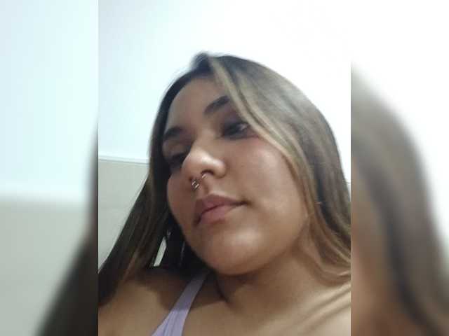 AlannaRousse live cam on BongaCams