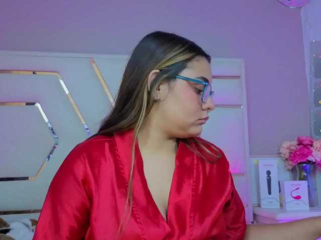 AlannaRousse live cam on BongaCams