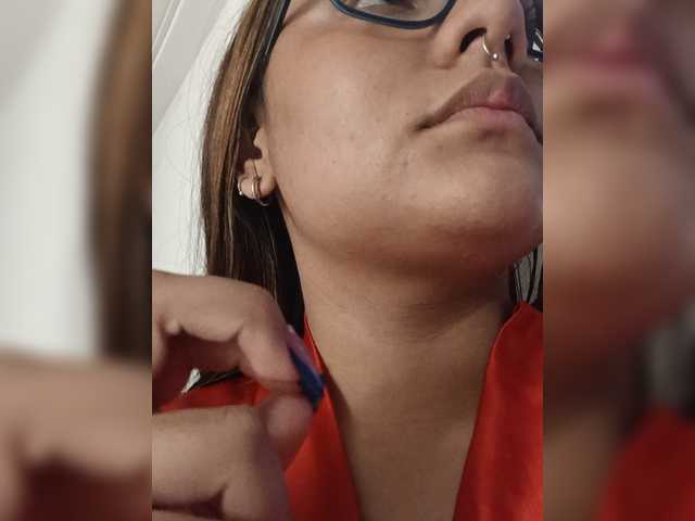 AlannaRousse live cam on BongaCams