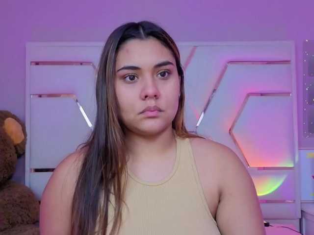 AlannaRousse live webcam show