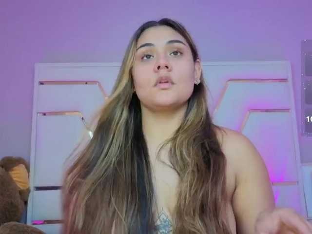 AlannaRousse live webcam show