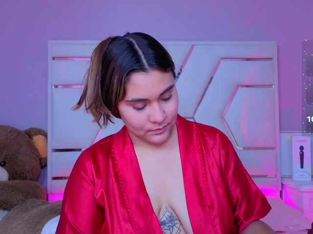 AlannaRousse live cam on BongaCams