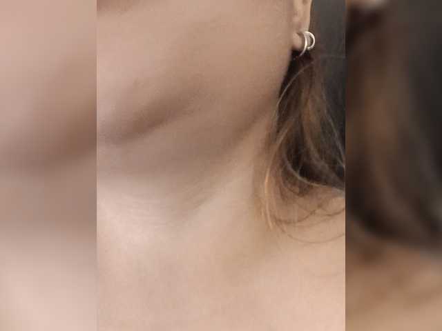 AlannaRousse live webcam show