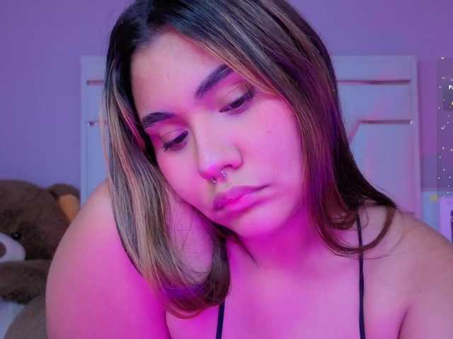 AlannaRousse live cam on BongaCams