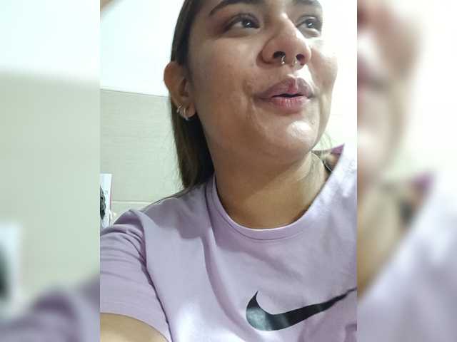 AlannaRousse live cam on BongaCams