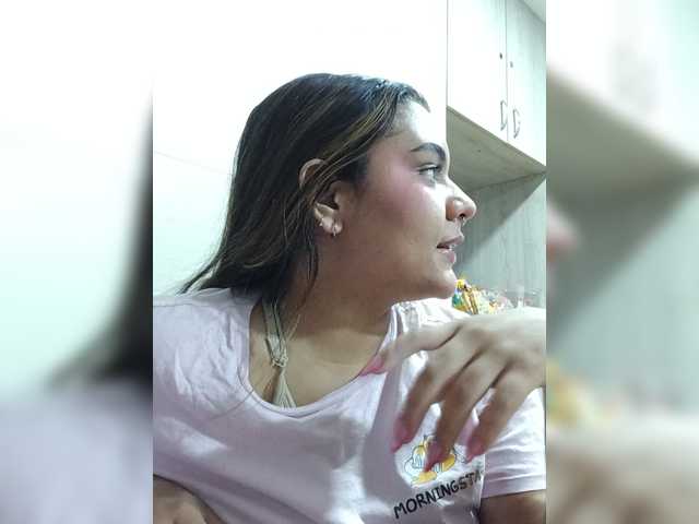 AlannaRousse live cam on BongaCams