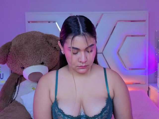 AlannaRousse live cam on BongaCams