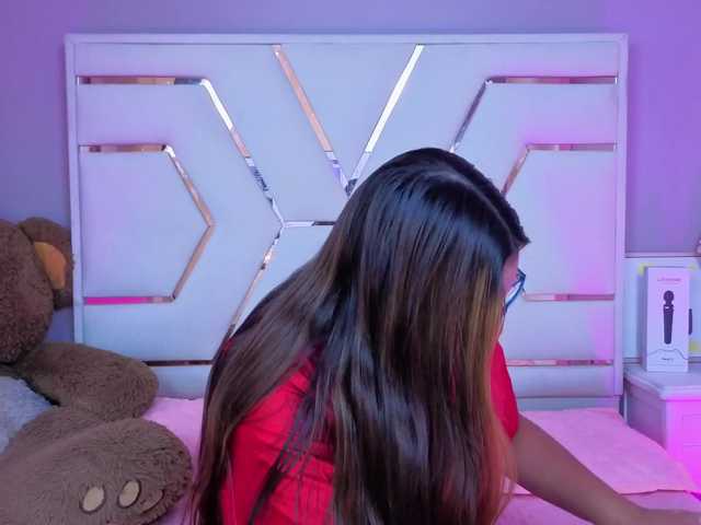 AlannaRousse live cam on BongaCams