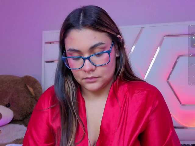 AlannaRousse live webcam show