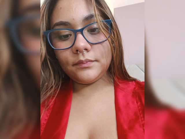 AlannaRousse live cam on BongaCams