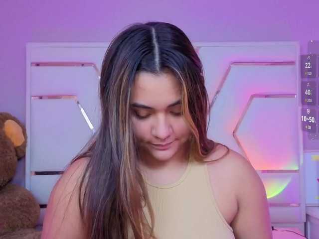 AlannaRousse live webcam show