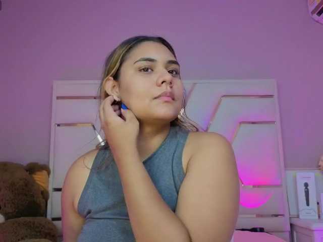 AlannaRousse live cam on BongaCams