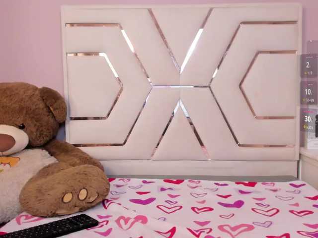 AlannaRousse live cam on BongaCams