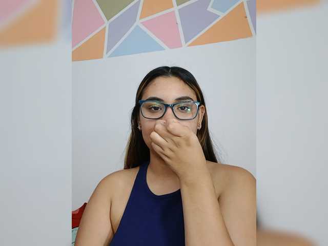 AlannaRousse live cam on BongaCams