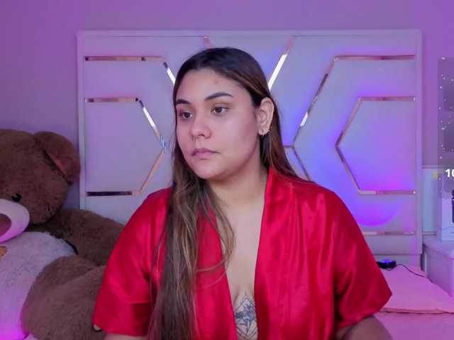AlannaRousse live webcam show