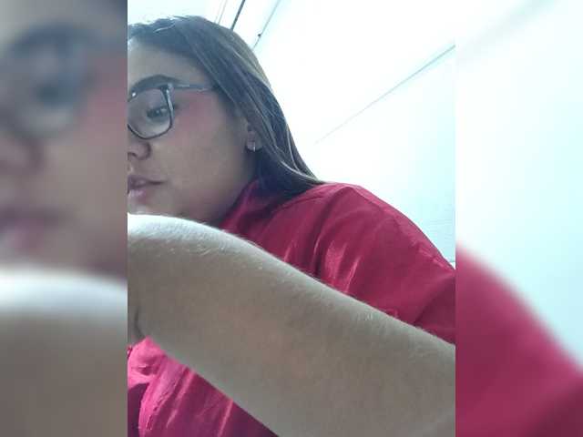 AlannaRousse live cam on BongaCams