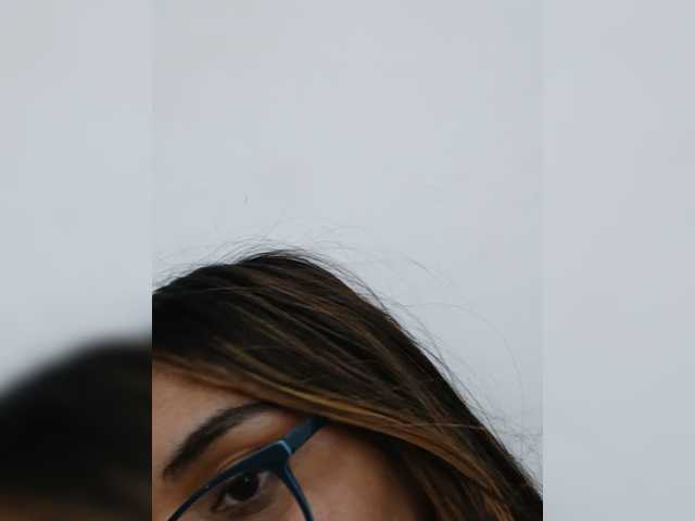AlannaRousse live cam on BongaCams