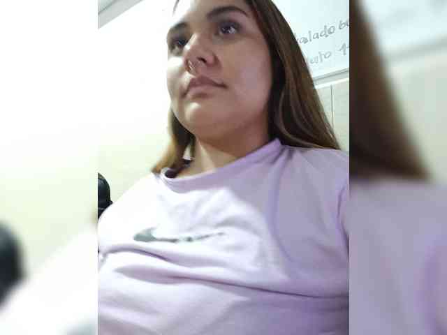 AlannaRousse webcam