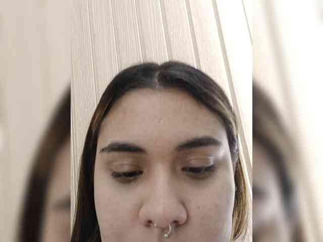 AlannaRousse webcam