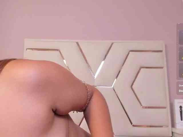 AlannaRousse webcam