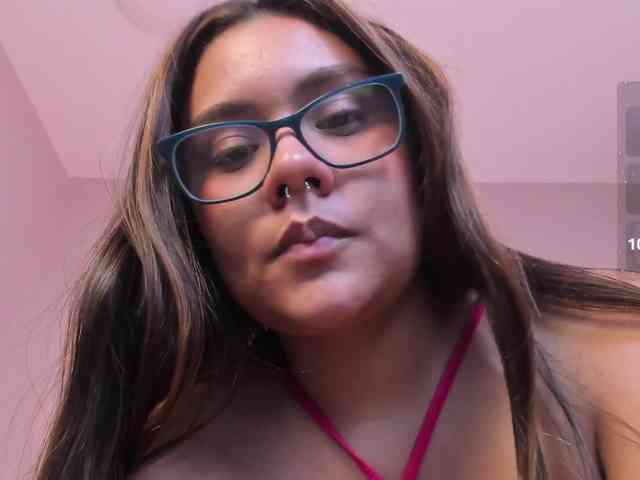 AlannaRousse webcam