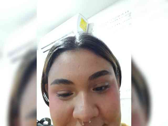 AlannaRousse webcam