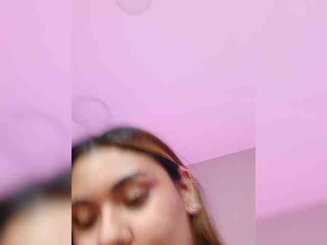AlannaRousse webcam