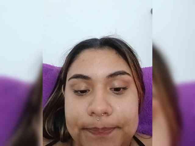 AlannaRousse webcam