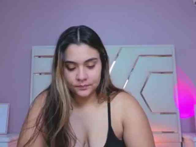 AlannaRousse webcam