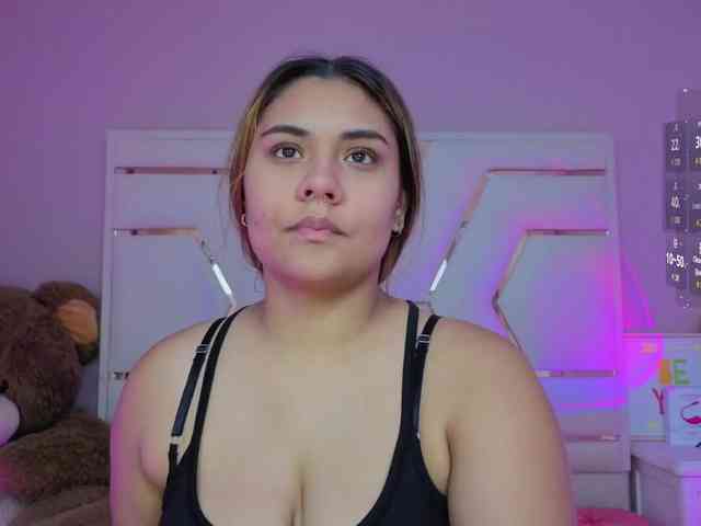 AlannaRousse webcam