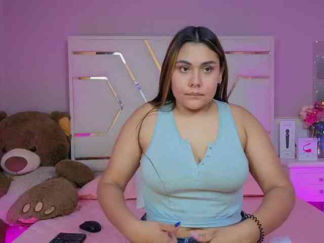 AlannaRousse webcam