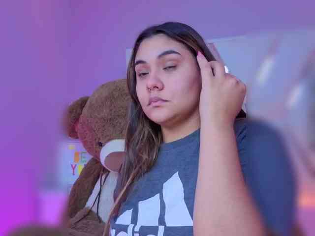 AlannaRousse Live Webcam on BongaCams