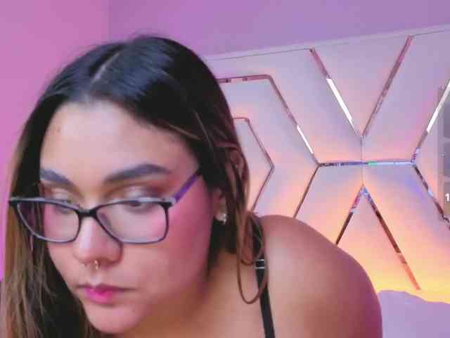 AlannaRousse webcam