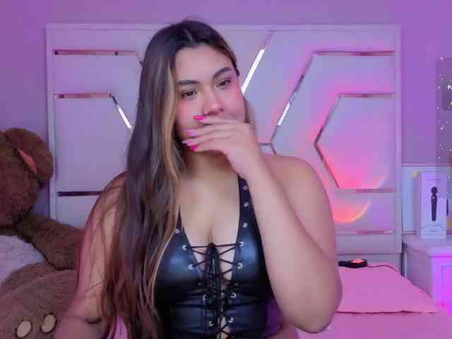 AlannaRousse webcam