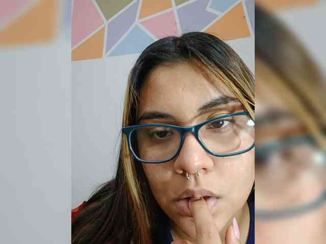 AlannaRousse webcam
