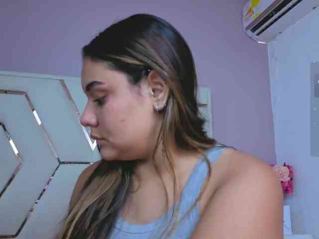 AlannaRousse webcam